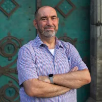 Miroslav Hlaučo, Paseka
